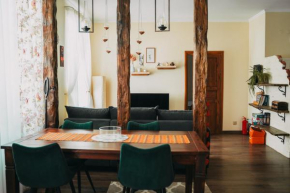 Family apartment in Riga center Free parking